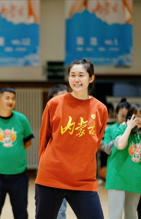 场上技战术精湛，球员表现出色的简单介绍